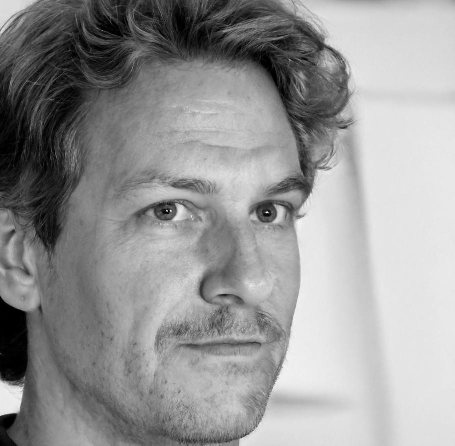 Henrik Volkov, Lead Financial Modeling Instructor